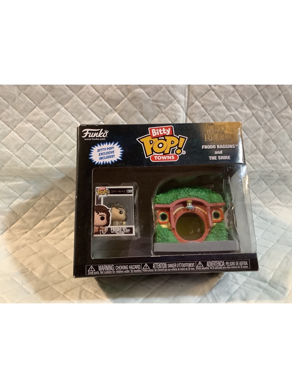Funko Bitty Pop! Towns Lord of the Rings Frodo Baggins and The Shire Set